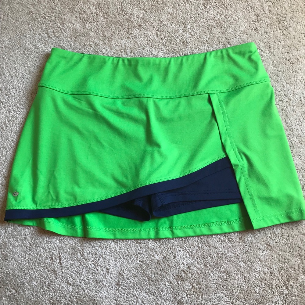 LIKE NEW! Bolle tennis skirt